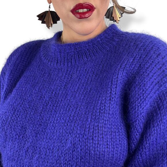 80's purple mohair and wool blend crewneck sweater by RAFAELLA - Picture 9 of 16